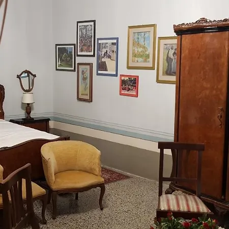 Cecchi's Old Apartament Arezzo