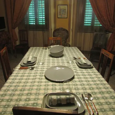 Appartement Cecchi's Old *